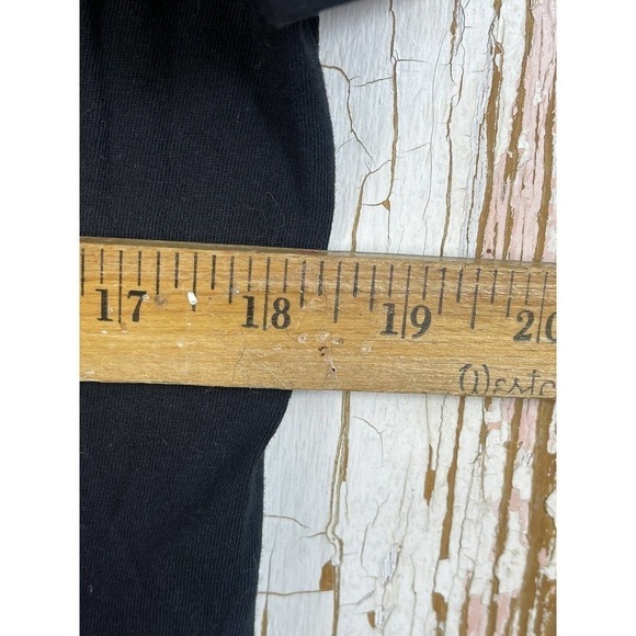 A Nightmare Before Christmas Short Sleeve T-Shirt Black MEDIUM Old Navy - Picture 7 of 10